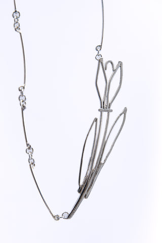Dutch Tulip | Sterling Silver Tulip necklace