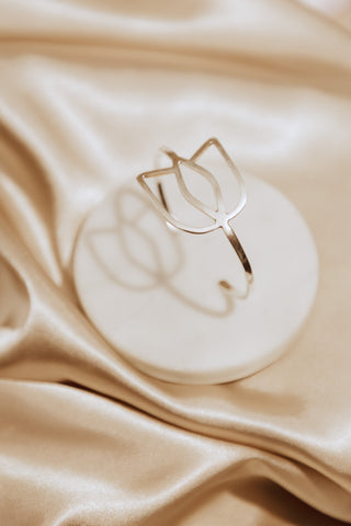 de tulp | Sterling Silver cuff bracelet